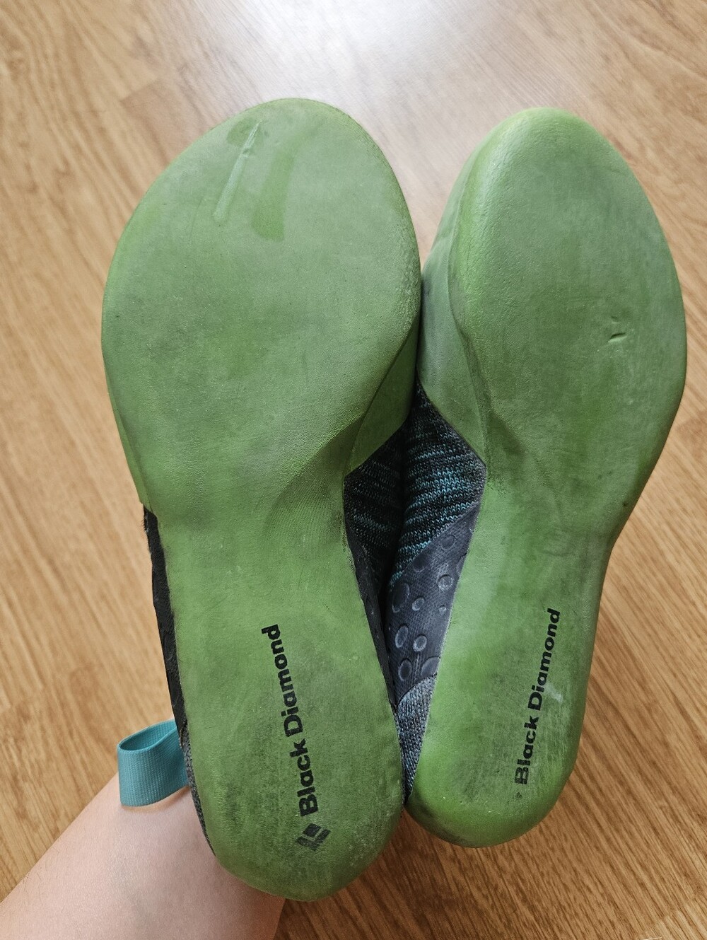Black Diamond Momentum Green Envy Kids Climbing Shoes Boy Unisex Size 4 Kids - Picture 7 of 10